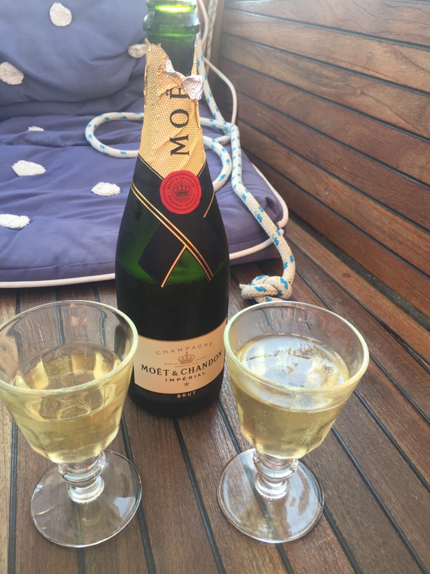 3F566DA5-5ED0-4EC5-84FD-CFEF4CBFB5A4