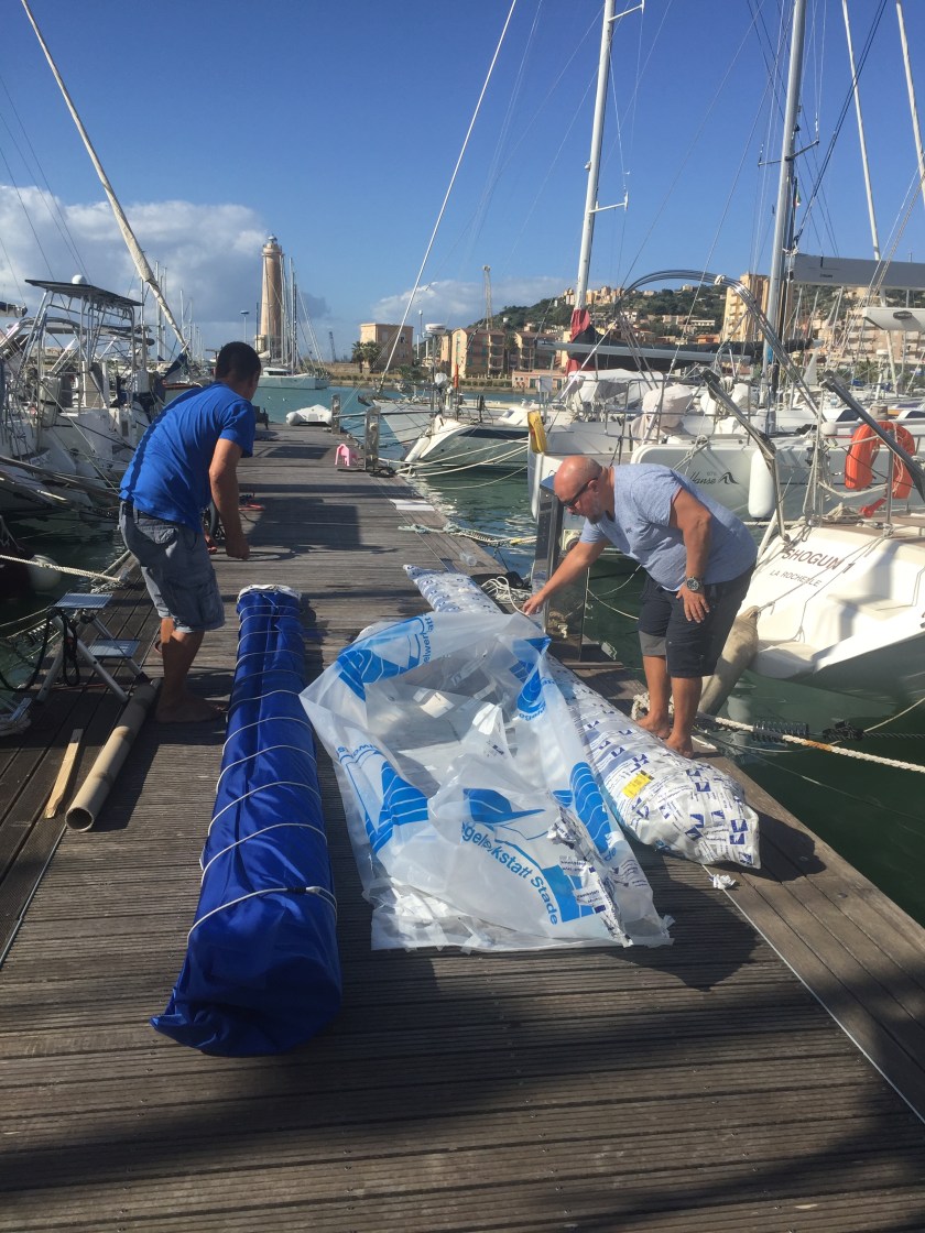 8D14402A-2240-4B6B-B6BC-F0B52EC46A29