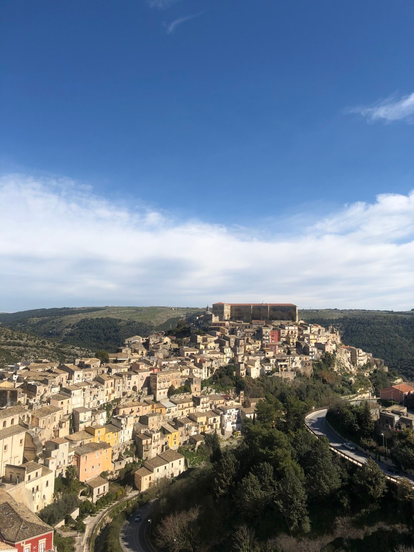 57FB5738-DBE4-437C-B243-49F5C92F6079