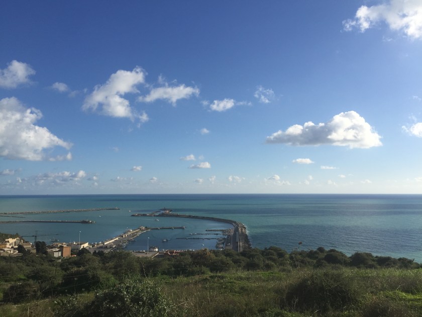 5E79E9E7-6CD9-40B6-B7EE-D12DADEC8237