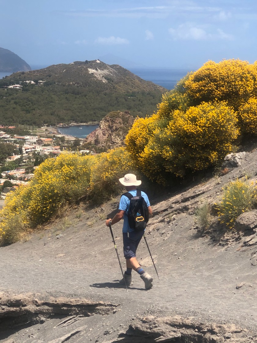 22A0EDE0-D7CE-403F-8CEF-42D8D98CA057