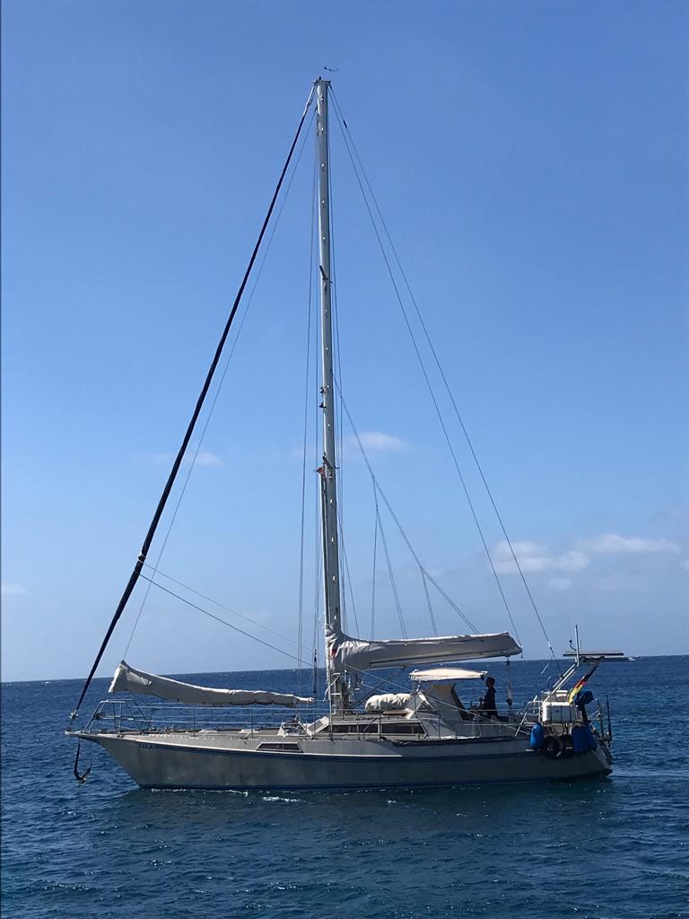 7CEB8891-C5EF-4EC9-8DEC-B7AA190F5B3E