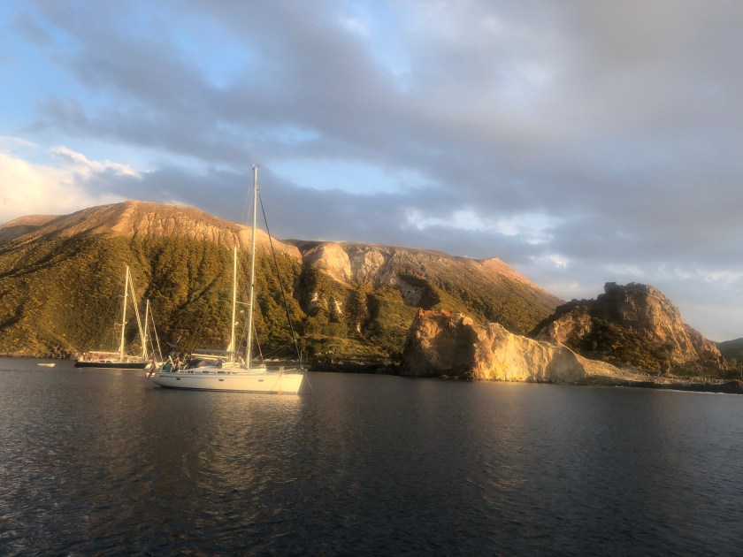 AA987013-E9D5-427A-9869-D11280EECA8C