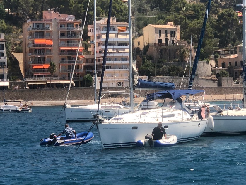 35C22AED-6BBA-49E3-9B6E-3D45B416B81C