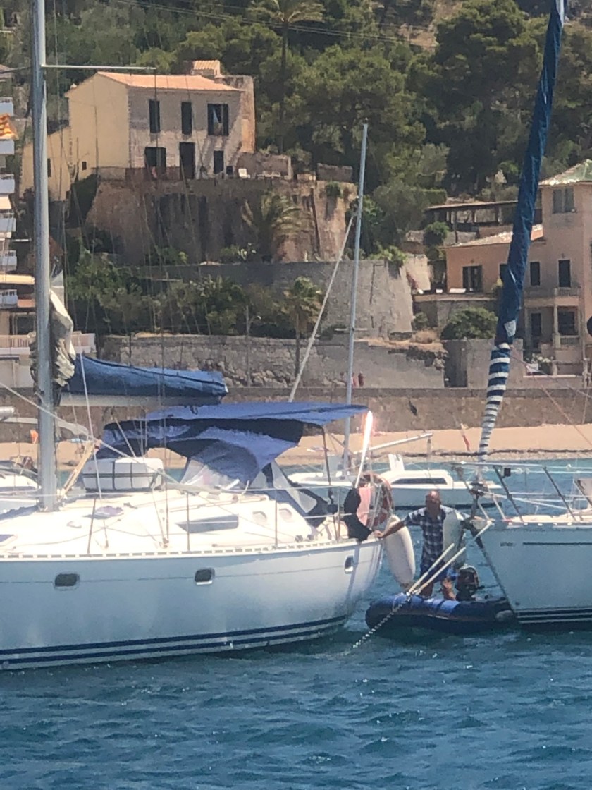 ADBCDC7C-1E67-474E-B712-3C0AC5068063