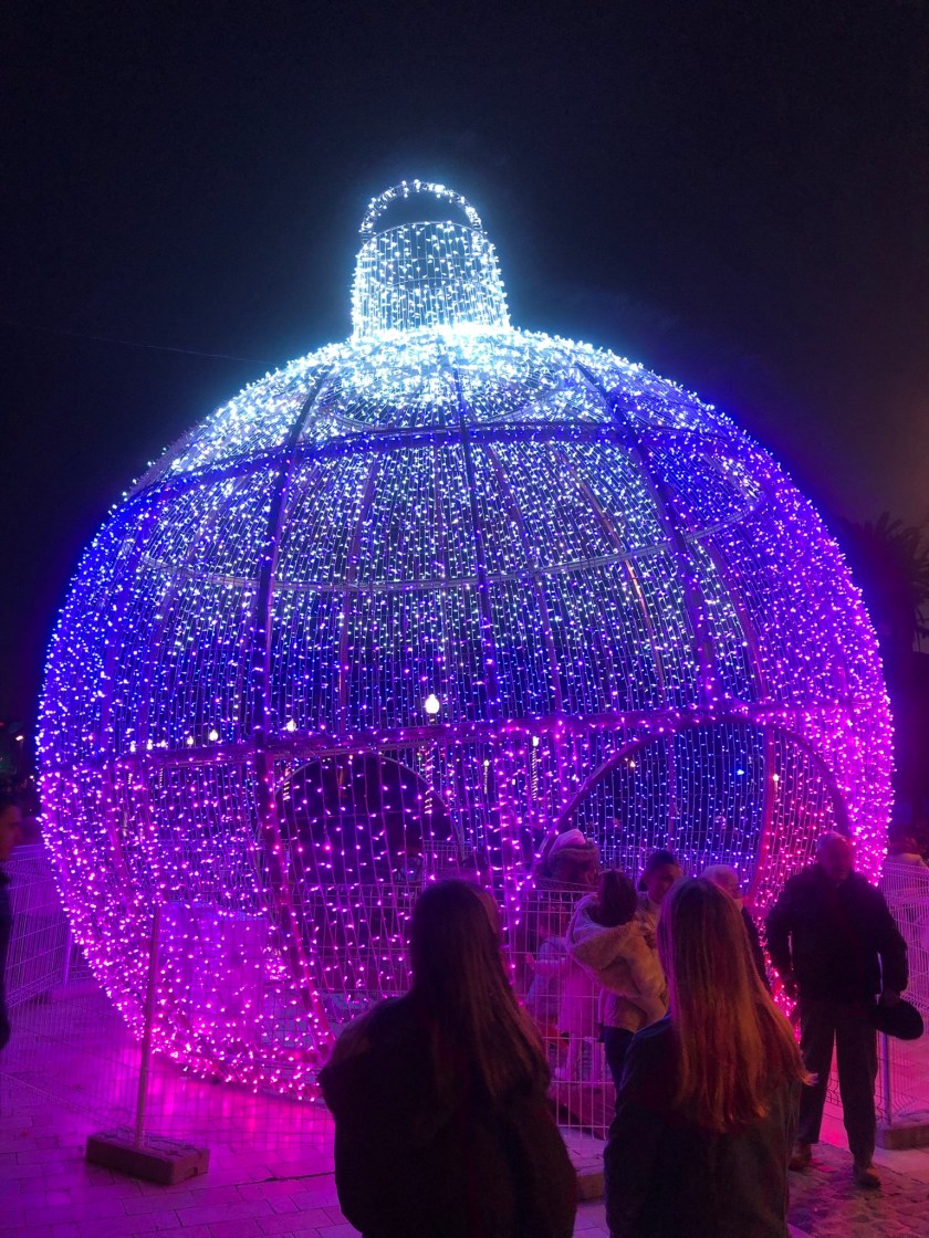 7D811B3C-0B5D-4256-A963-A8D53D61488C