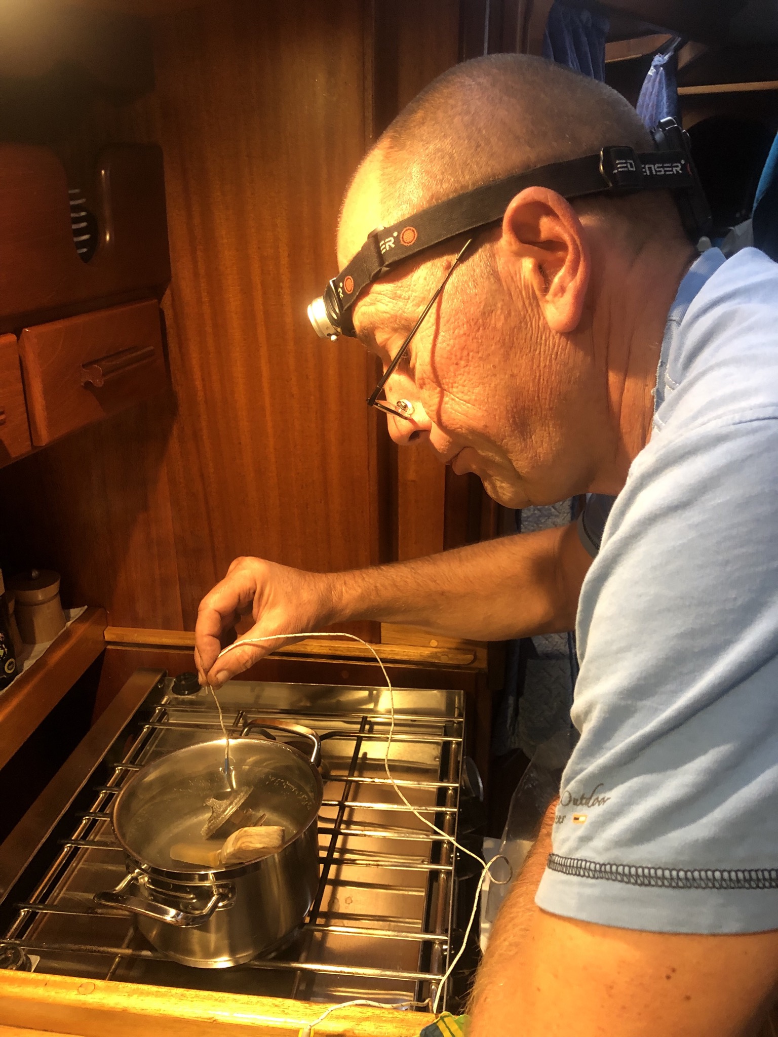 977978FB-20E0-4B82-892C-4883A79A73B5